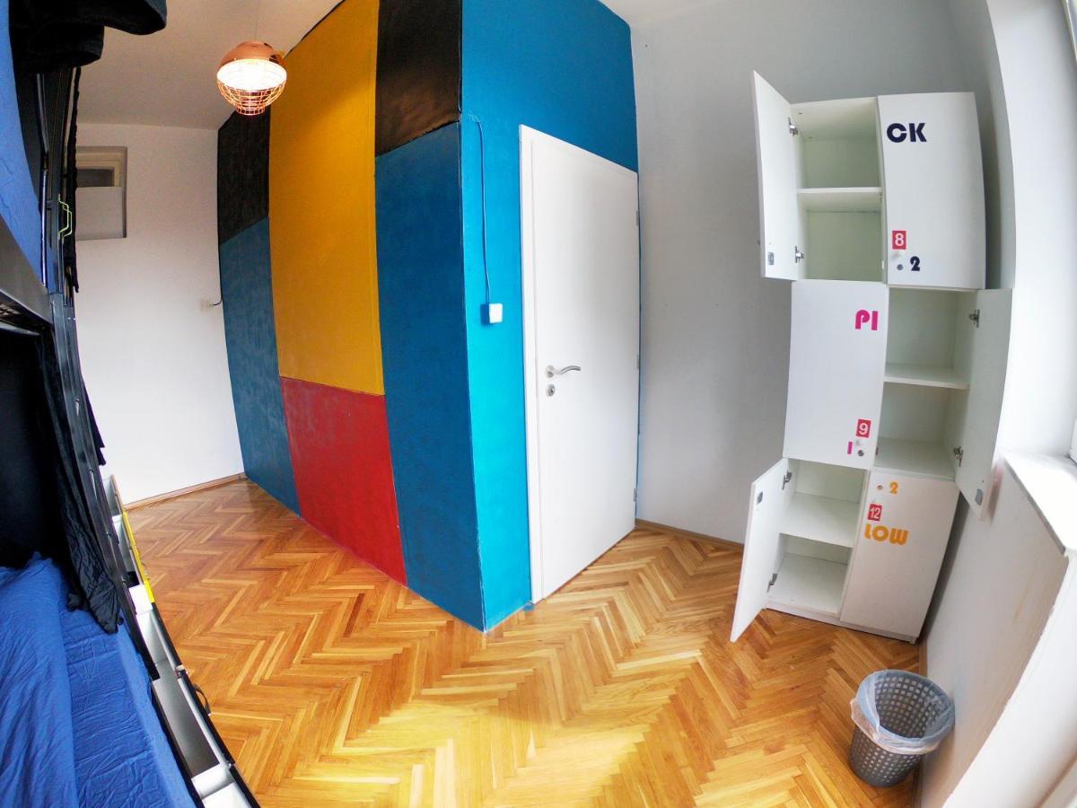Center Apartment พริสตีนา ภายนอก รูปภาพ